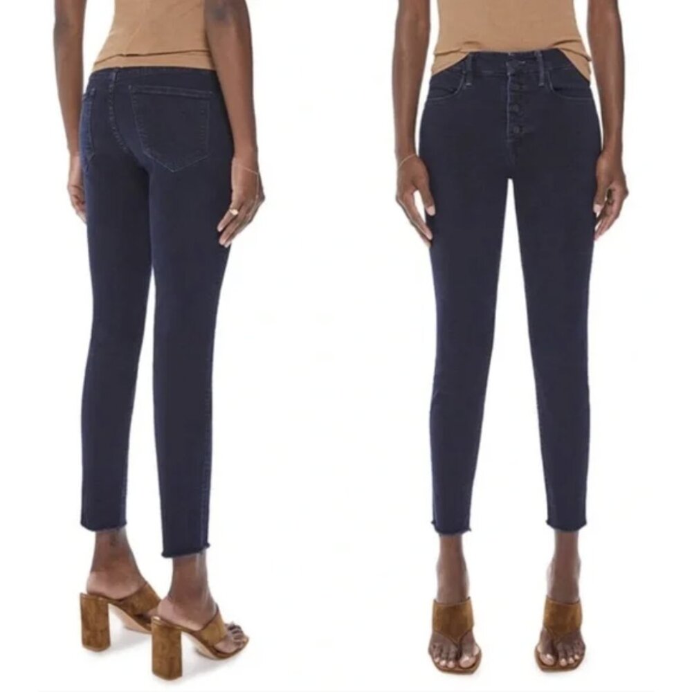 MOTHER The Pixie Ankle Fray in Holding Hands Dark Wash - Size 25